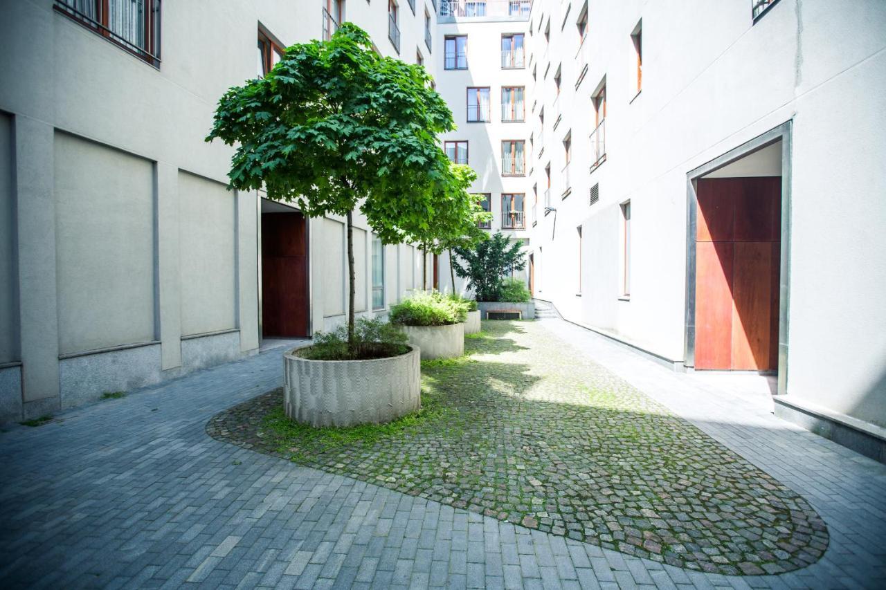 New Modern Studio Apartment In The Old Town Riga Exterior photo